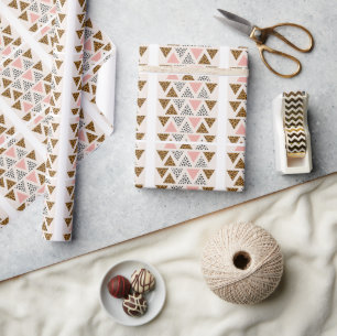 Schickes Leopard- und rosa Dreieck-Muster Geschenkpapier