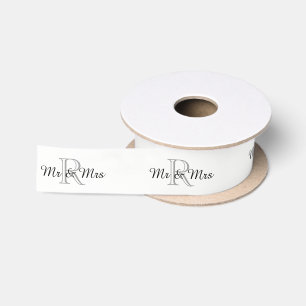 SCHICKES RIBBON_Mr u. Frau" TEXT ÜBER MONOGRAMM. Satinband