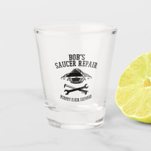 Schiebeglas mit dem Saucer-Reparaturlogo des schwa Schnapsglas