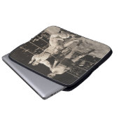 Schiedsrichterzählung im Ringboxen, Vintag Laptopschutzhülle (Vorne Knopf)