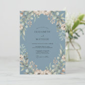 Schieferblaue whimsical Bloom Hochzeit Einladung (Stehend Vorderseite)