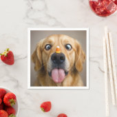 Schielender Golden Retriever mit Candycorn Serviette (Beispiel)