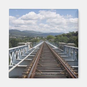 Schienenstränge auf Eiffel-Brücke Magnet