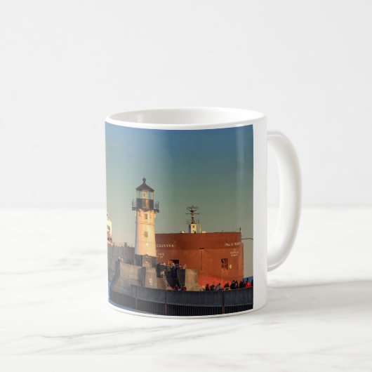 Schiff am Lake Superior Paul R Tregurtha Kaffeetasse (VorderseiteRechts)