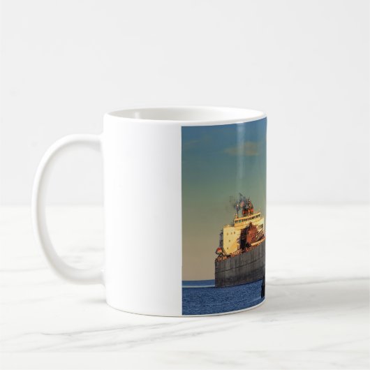 Schiff am Lake Superior Paul R Tregurtha Kaffeetasse (Links)
