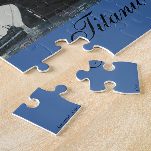 Schiff mit Vintagem Titanic Puzzle (Seite)