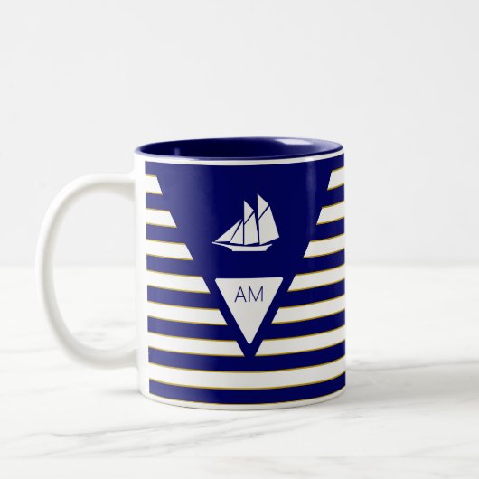 Schiff & Monogramm auf blau-weiß gestreift Zweifarbige Tasse (Links)