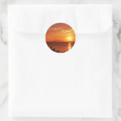 Schiff und Sonnenuntergang Runder Aufkleber (Tasche)