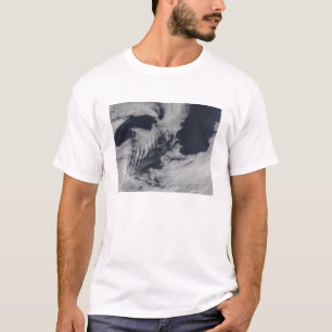 Schiff-Welle-förmige Wolken auf den Südinder Oce T-Shirt