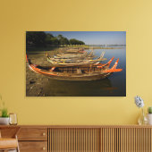 Schiffe am See zwischen Kyauktawgyi Paya und Leinwanddruck (Insitu (Wohnzimmer))