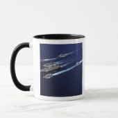 Schiffe der Abraham Lincoln Carrier Strike Group Tasse (Links)