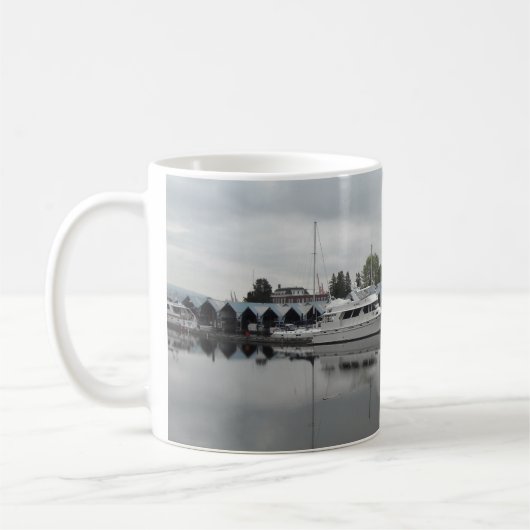 Schiffe im Hafen Kaffeetasse (Links)