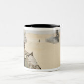 Schiffe und Seeleute Zweifarbige Tasse (Mittel)