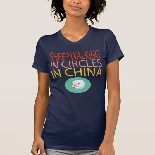 SCHIFFFAHRT IN KREISEN IN CHINA T-Shirt (Vorderseite)