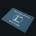 Schiffsname Klassischer Leuchtturm Fußmatte<br><div class="desc">Ihr Personalisierter Name und Gruß mit einem klassischen Nautical Lighthouse auf einem Smoke Blue Custom Doormat.</div>