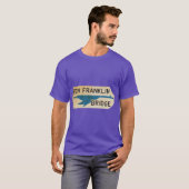 Schild der Ben Franklin Bridge überdimensioniert T-Shirt (Vorne ganz)