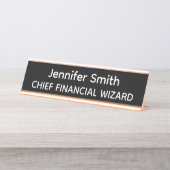 Schild mit dem Namen 'Chef-Finanzzauberer' (Vorderseite )