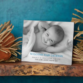 Schild mit individuellem Babyfoto und Staffelei Fotoplatte (Seite)