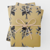 Schilde mit Efeu auf goldenem Hintergrund Geschenkpapier Set (Beispiel)