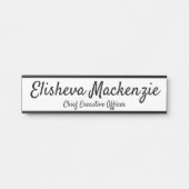 Schilder für die schwarze und weiße Bürotür Name P (Vorderseite )