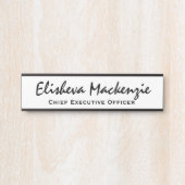 Schilder für die schwarze und weiße Bürotür Name P (Vorderseite )