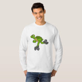 Schildkröte als Skater mit Roller-Skaten T-Shirt (Vorne ganz)
