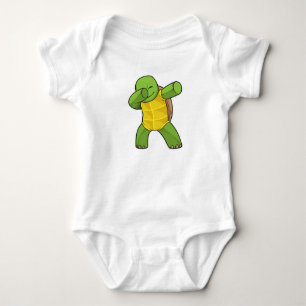 Schildkröte beim Hip Hop Dance Dab Baby Strampler