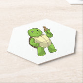 Schildkröte im Schach mit gestapeltem Schach Untersetzer (angewinkelt)