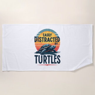 Schildkröte leicht abgelenkt durch Schildkröten Me Strandtuch