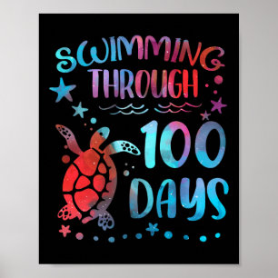 Schildkrötenmeer schwimmen durch 100 Tage Schultee Poster