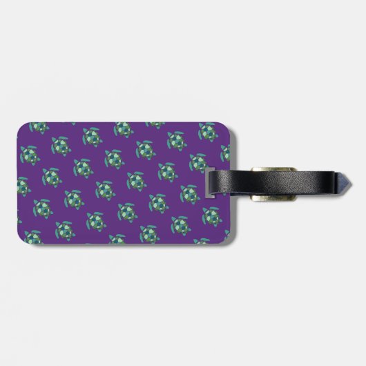 Schildkrötenmuster auf Lila mit Monogram Gepäckanhänger (Rückseite horizontal)