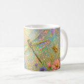 Schillernde Libellenwiese mit Schmetterling Kaffeetasse (VorderseiteRechts)