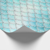 Schimmernde Fischskalen auf Aqua Geschenkpapier (Ecke)