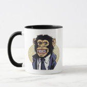 Schimpanse mit Anzug durch Mudge Studios Tasse (Links)
