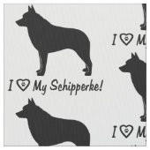 Schipperke in der Silhouette Stoff (Nahaufnahme)