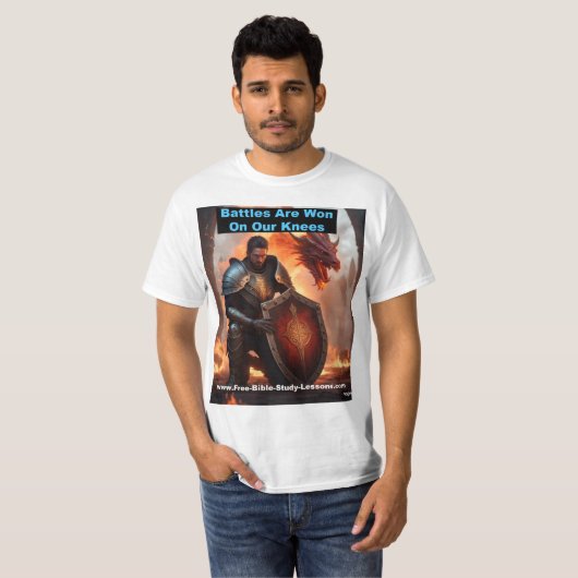 Schlachten werden auf unserem T - Shirt gewonnen (Vorne ganz)