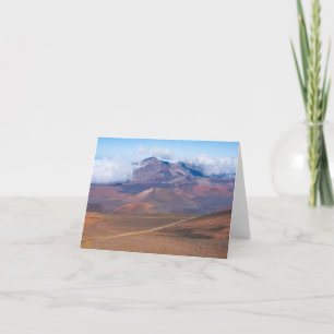 Schlackenkegel und Berge im Haleakala-Krater Feiertagskarte