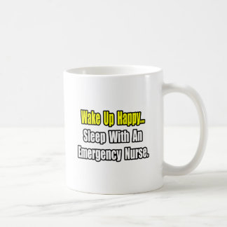 Schlaf mit einer Krankenversicherung Kaffeetasse