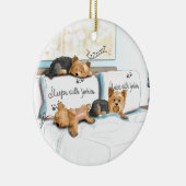 Schlaf mit Yorkies durch Catia Cho Keramik Ornament (Rechts)