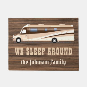 Schlaf um rustikale Holz rv Camping Familie Custom Fußmatte