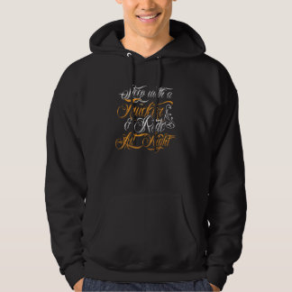 Schlafen mit einem LKW-Rad Alle Nachtfahrer Hoodie