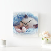 Schlafen Siamese Kitten Paws Quadratische Wanduhr (Zuhause)