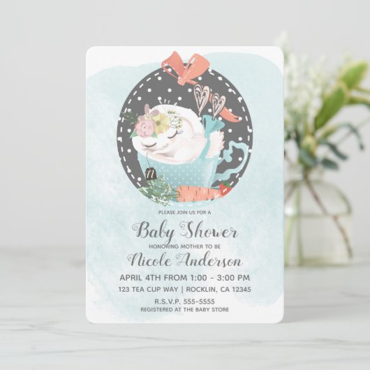 Schlafen Tee Cup Bunny Rabbit Frühlingsdusche Einladung (Stehend Vorderseite)