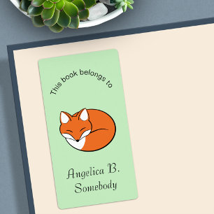 Schlafende Cartoon Fox Buchzeichen auf Grün