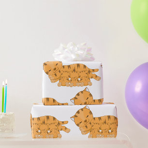 Schlafende Katze mit säugenden Kätzchen Geschenkpapier