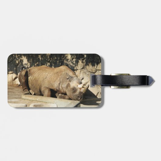 Schlafende Rhino Gepäckanhänger (Rückseite horizontal)