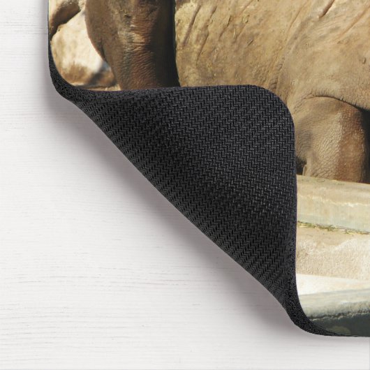 Schlafende Rhino Mousepad (Ecke)