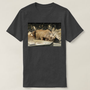 Schlafende Rhino T-Shirt