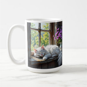 Schlafende weiße Katze und violette Blumen Kaffeetasse