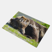 Schlafender Alaska Grizzly Bär Willkommen Türmat Fußmatte (Schrägansicht)